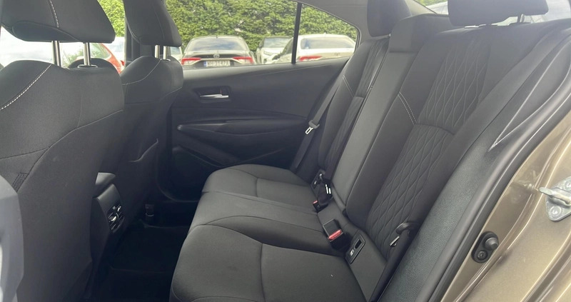 Toyota Corolla cena 94900 przebieg: 16606, rok produkcji 2022 z Łaskarzew małe 154